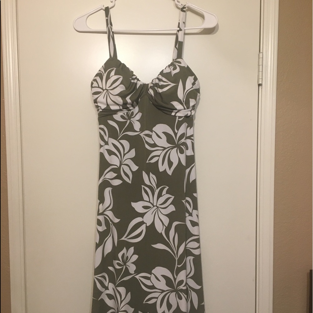 Tommy Bahama Dress